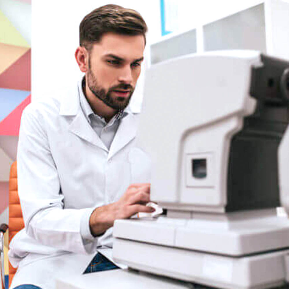 optometrist in Friendswood